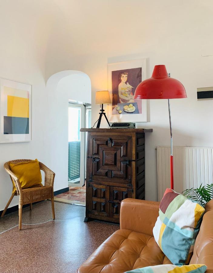 Bacinetto House - Panoramic Tower Apartment Genoa Bagian luar foto
