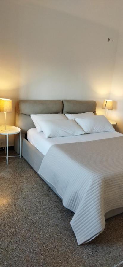 Bacinetto House - Panoramic Tower Apartment Genoa Bagian luar foto